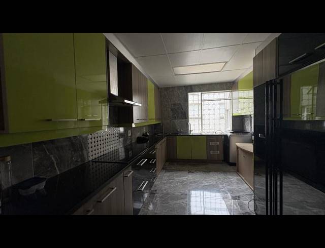 5 BEDROOM PROPERTY TO RENT IN BRAMLEY